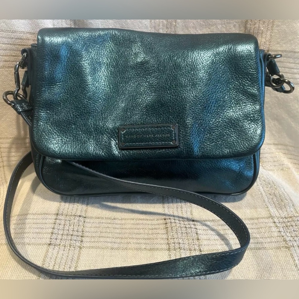Marc by Marc Jacobs Metallic Green Flap Cross-body Shoulder Bag Stunning!